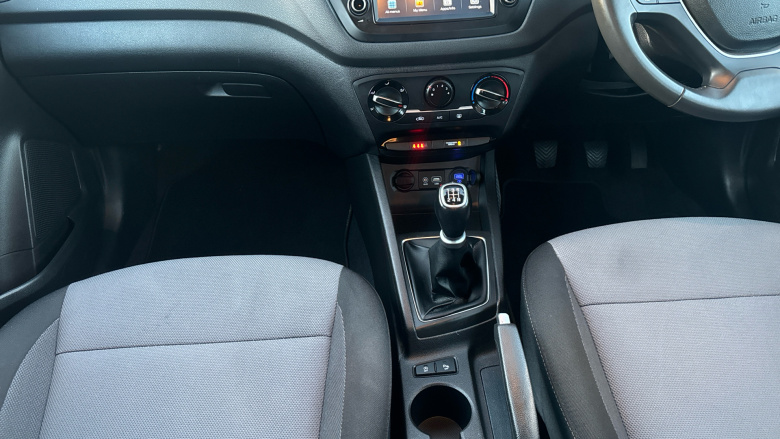 Hyundai i20 1.2 MPi SE 5dr Petrol Hatchback